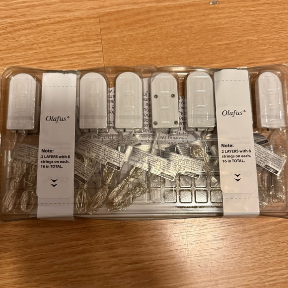 16 cool white string lights, New - Picture 2 of 3